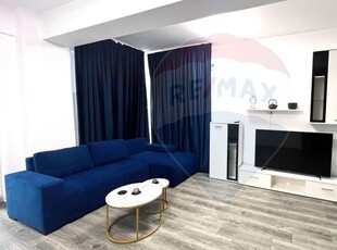 Apartament spațios cu 2 camere de închiriat în Mamaia Nord