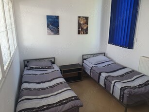 Camere de inchiriat pentru echipe de muncitori. Comanesti