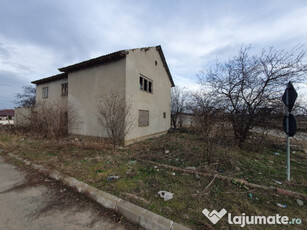 Casă Vilă la Marea Neagra Aeroport Tuzla