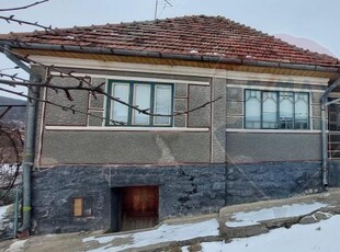 Casa de vanzare cu gradina la tara Micesti, Tureni COMISION 0%!