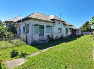 Casa si teren (79 km Bucuresti - 32 km Ploiesti - 17 km Targoviste)