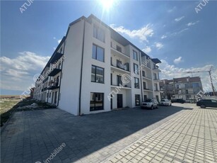 De vanzare apartament la cheie cu 2 camere decomandate la etajul 2 zona Doamna Stanca