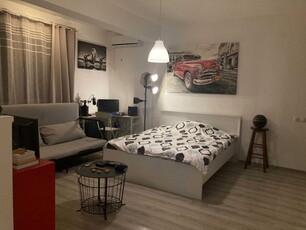 Garoniera, 40 mp, centrala, ac, pet friendly, zona Berceni