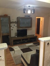 Închiriez apartament complet mobilat și utilat