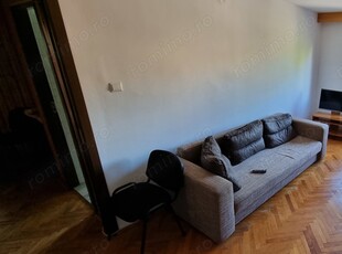 Inchiriez Apartament cu 2 camere (50 mp) - decomandat, etaj 2 din 4 (zona Dorobantilor)