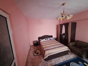 Închiriez apartament decomandat 1 cameră