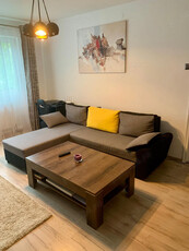 inchiriez apartament langa iulius town