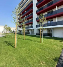 Persoana fizica ofer apartament cu doua camere Elite City