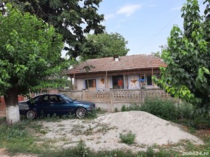 Vand casa+ curte 1400mp in Letca Veche, Jud. Giurgiu