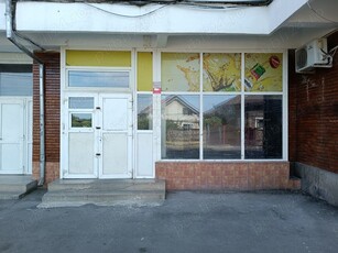 Vand Inchiriez Spatiu Comercial 54 mp - Hunedoara