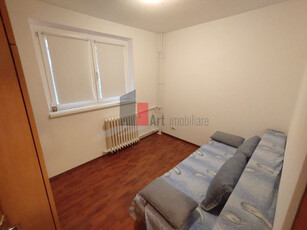 Vânzare apartament 3 camere Uioara-Huedin