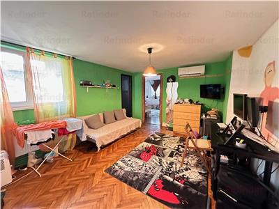 Vanzare apartament 2 camere in vila renovata | Titulescu Pasaj Basarab | centrala termica |