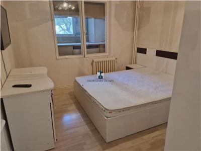 Vanzare Apartament 4 Camere Semidecomandat Aparatorii PatrieiSamoila Dumitru