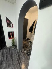 Apartament cu 3 camere spatios si ff bine pozitionat