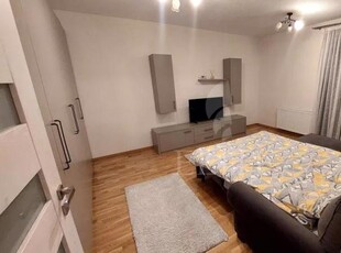 Apartament o camera in zona IULIUS MALL