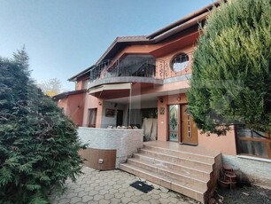 Casa 5 camere, SU 249.80mp , ST 709mp, P+M, zona-Blascovici