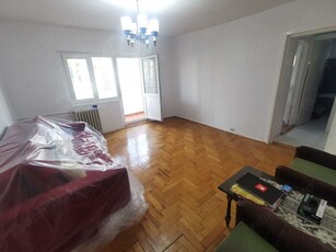 De vanzare apartament 2 camere Aradului