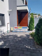 de vanzare casa in duplex langa schitul Florica in Stefanesti -Arges