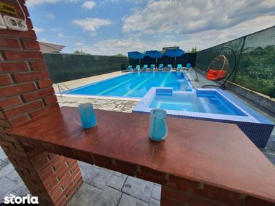 Locatie evenimente/petreceri la piscina, jacuzzi, piscina interioara