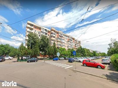 Strada Libertatii, Apartament cu 3 camere decomandate - 73 mp