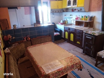 apartament 2 camere decomandat,48 mp,teren 320 mp,Chimindia-Hărău