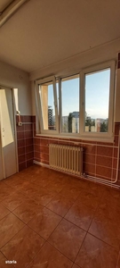 Vand apartament 2 camere Gheorgheni.