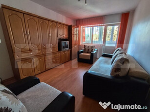 Apartament 2 camere, 44mp, zona Cugir