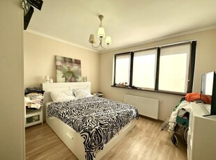 Apartament 2 camere decomandate, modern mobilat, zona Eroilor