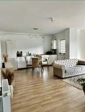 Apartament 2 camere lux, ansamblu nou, zona Sesul de Sus