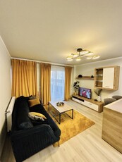 Apartament 2 camere, lux , gradina 48mp, zona Cetatii