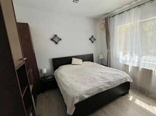 Apartament 2 camere, mobilat, zona Vivo