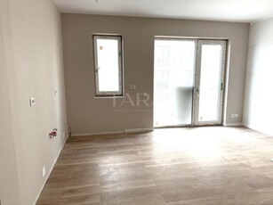 Apartament 2 camere, proaspat amenajat Zona Vivo