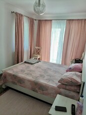 Apartament 2 dormitoare, mobilat, etaj1, zona Florilor/Cetatii