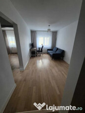 Apartament cu 3 camere decomandate Zona Obcini