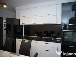 Inchiriez apartament 2 camere Lux Smart Aeroport