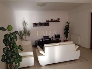 Spatiu, confort si lumina apartament 2 camere zona Florilor.