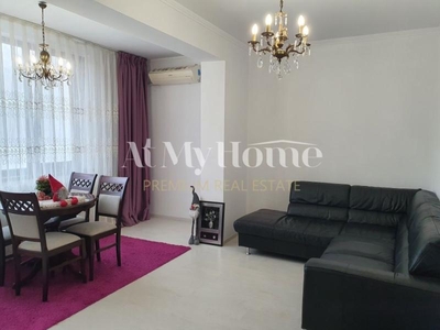 Apartament nou, cochet si luminos cu 3 camere, mobilat, 2 bai, parcare