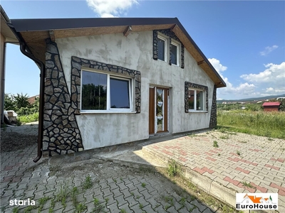 CASA DE VANZARE IN DAIA, 5 CAMERE, GARAJ, 600MP TEREN.