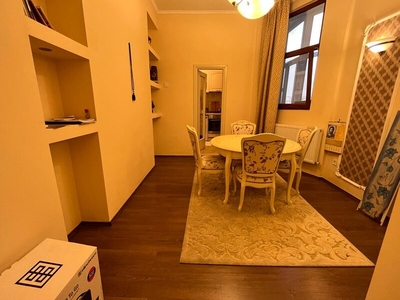 Inchiriere apartament 3 camere Unirii