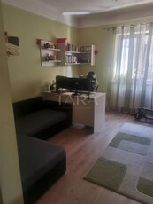 Apartament 2 Camere Decomandate, Centru, Zona Liceului Teoretic N. Balcescu