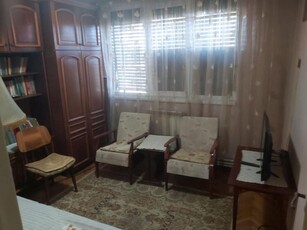 Apartament 4 camere, Tiglina 1