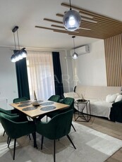 Apartament cu 3 camere in zona Parcul Poligon