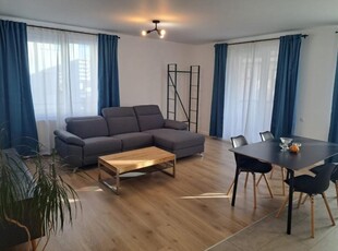 Apartament de inchiriat, 3 camere, Zona Europa