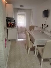 Apartament mobilat, in Gruia, 3 camere decomandate!