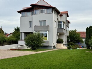 Vila+teren 1354mp in bulevardul Pipera