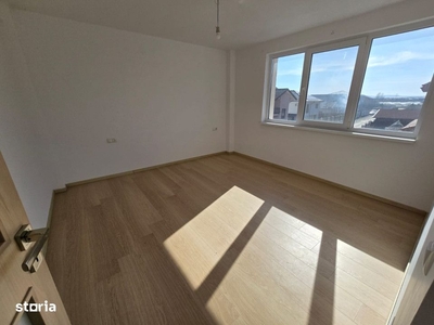 Apartament cu 3 Camere in Zona Oncea