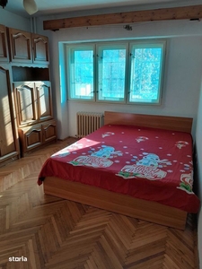 Inchiriere apartament cu 3 camere in cartier Buna Ziua!