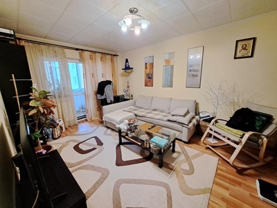 Apartament cu 3 camere Rahova