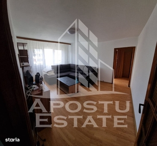 Apartament cu 3 camere,etaj intermediar,Liviu Rebreanu