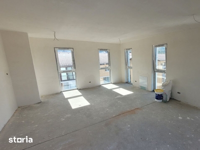 Apartament de 3 camere, 78 mp, 92 mp terasa, loc de parcare, zona Pori